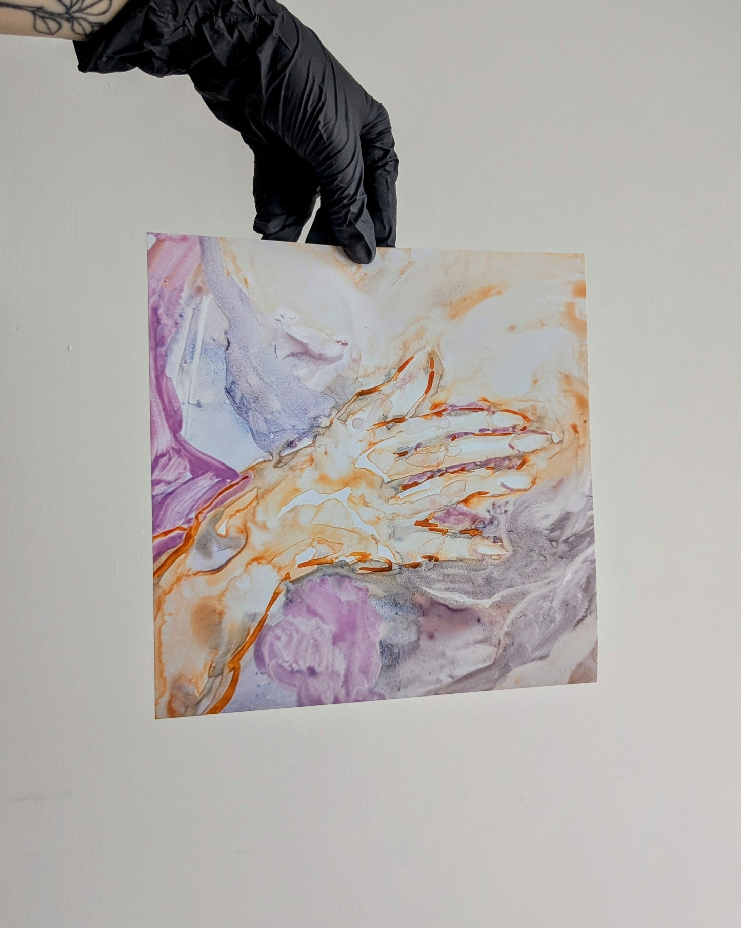 'Susana Covers Herself' - 210mm×210mm - Hannah Beresford - Art print